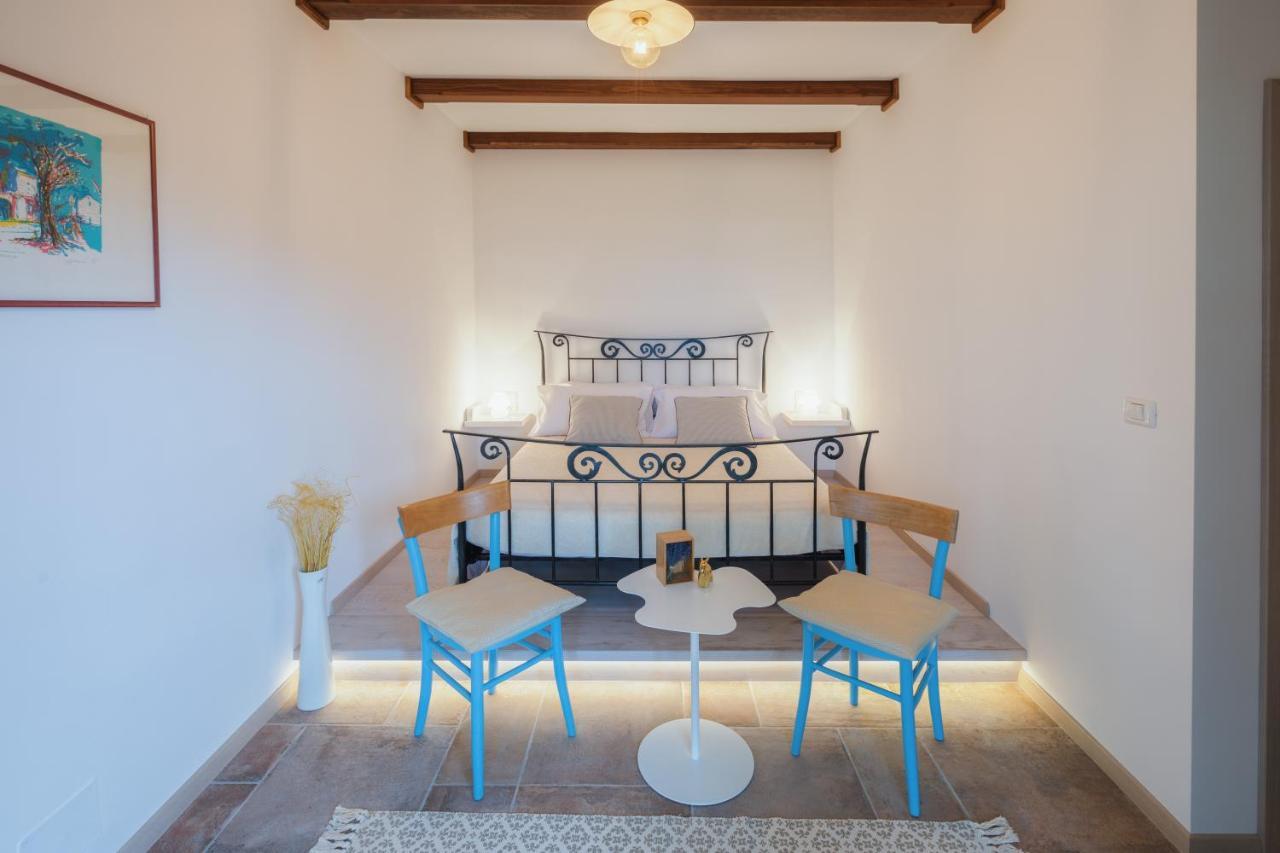 Med Oljkami Apartment Koper Exteriér fotografie